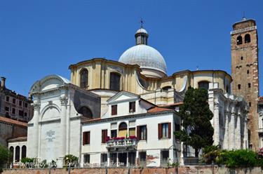 We explore Venice, DSE_8154_b_H490